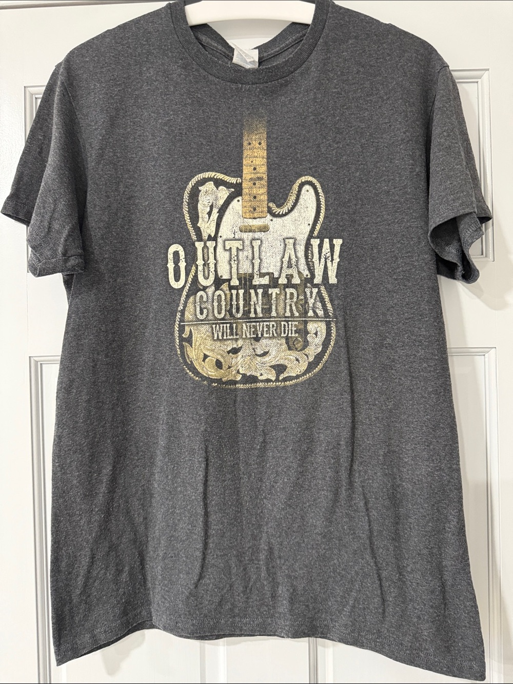 Outlaw Country Will Never Die Graphic Tee Guitar Delta Apparel Size M
